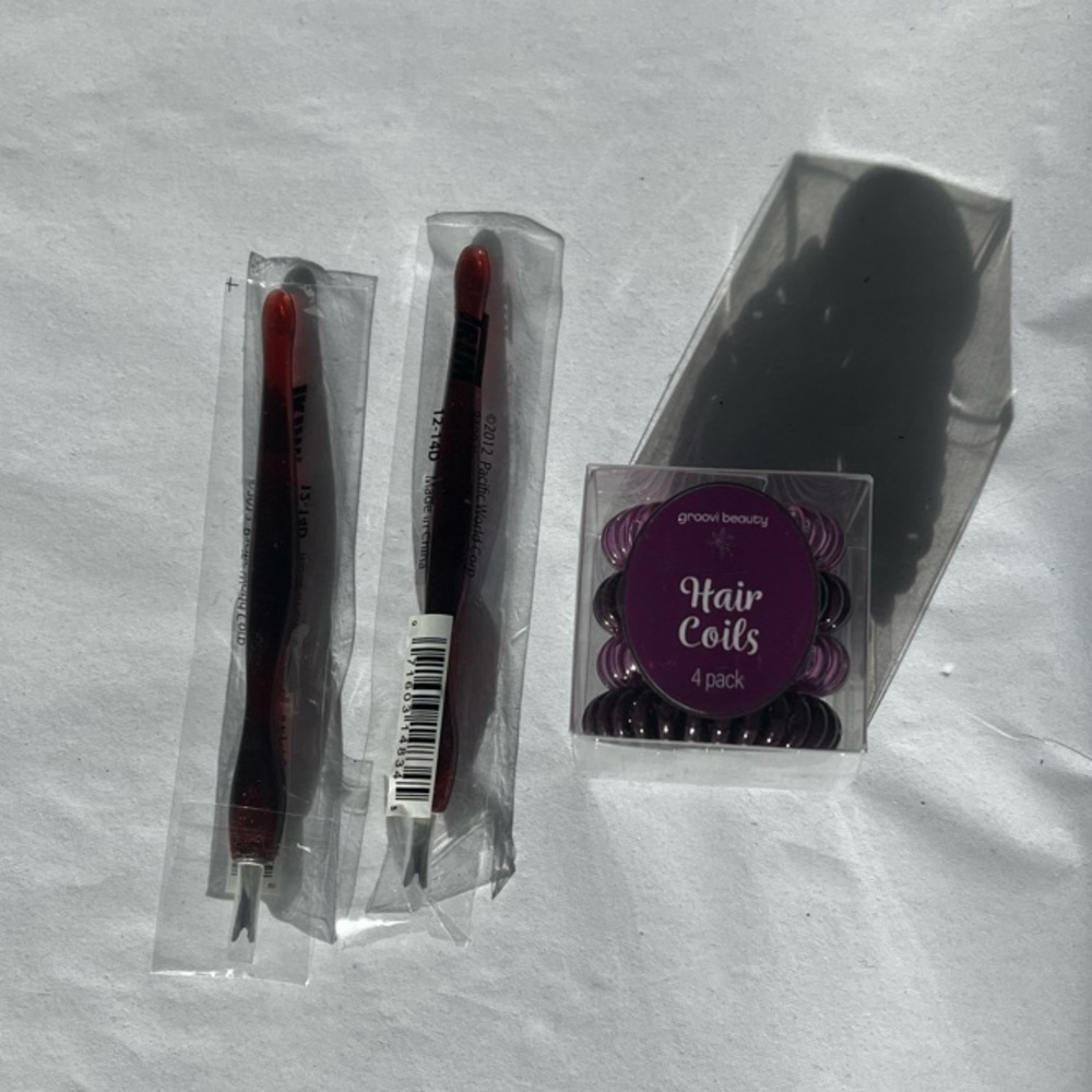 Hair Styling Set, 4 pack purple hair coil with two cuticle trimmers